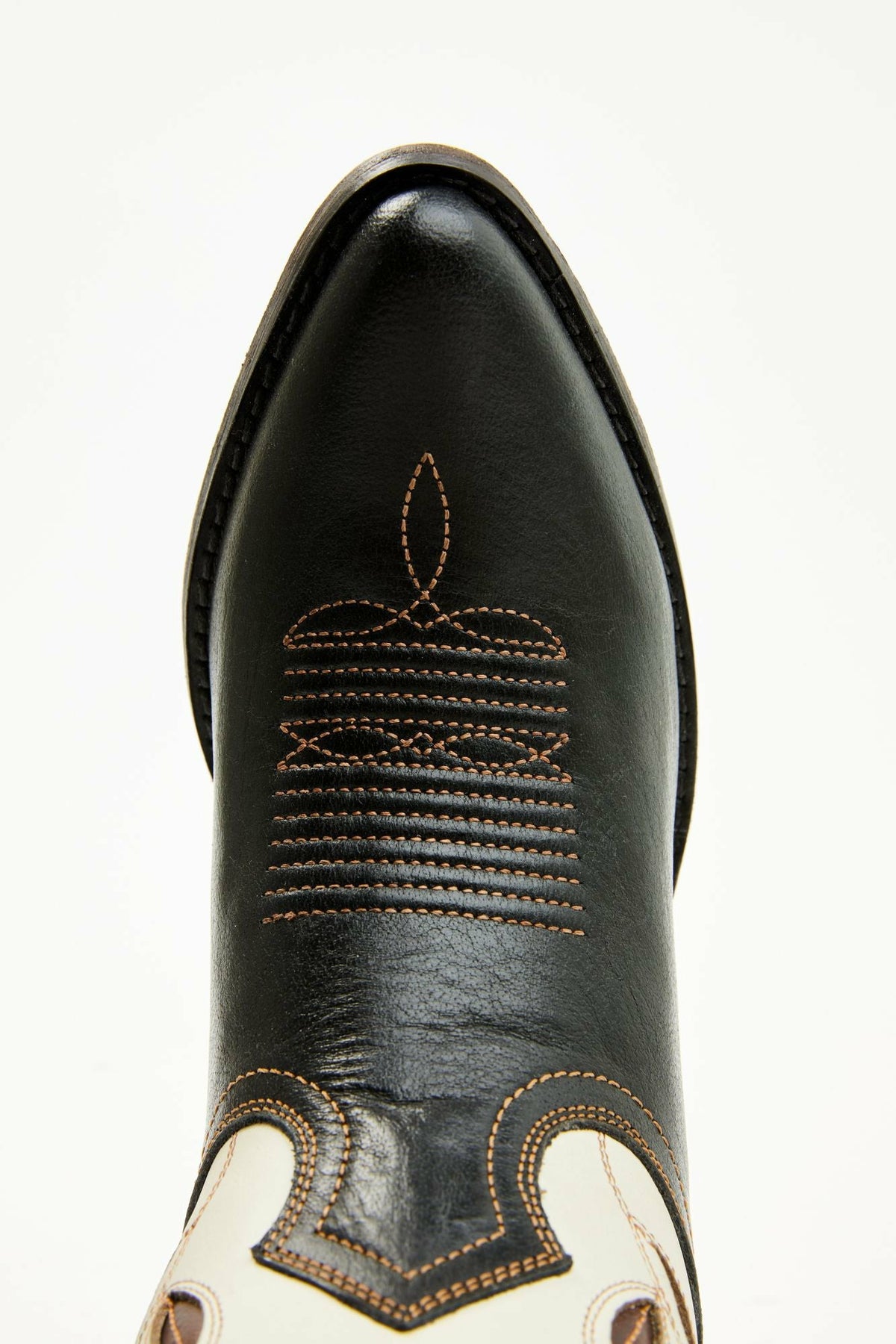 Idyllwind Runaway Black Western Booties - Round Toe