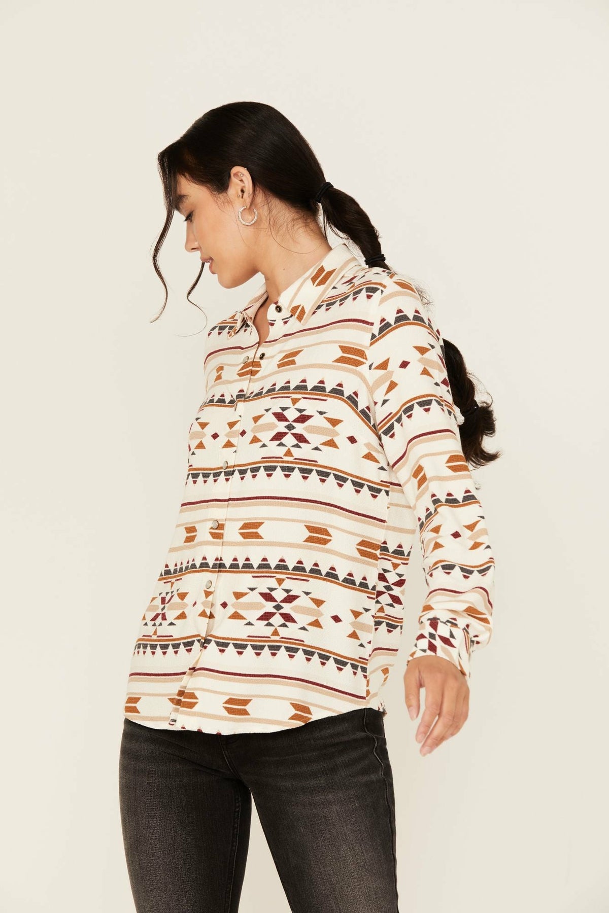 Idyllwind Maplegrove Featherlight Southwestern Print Long Sleeve Pearl Snap Western Shirt