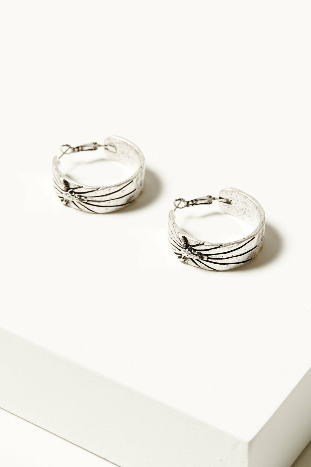 Idyllwind Austin Steer Head Hoop Earrings