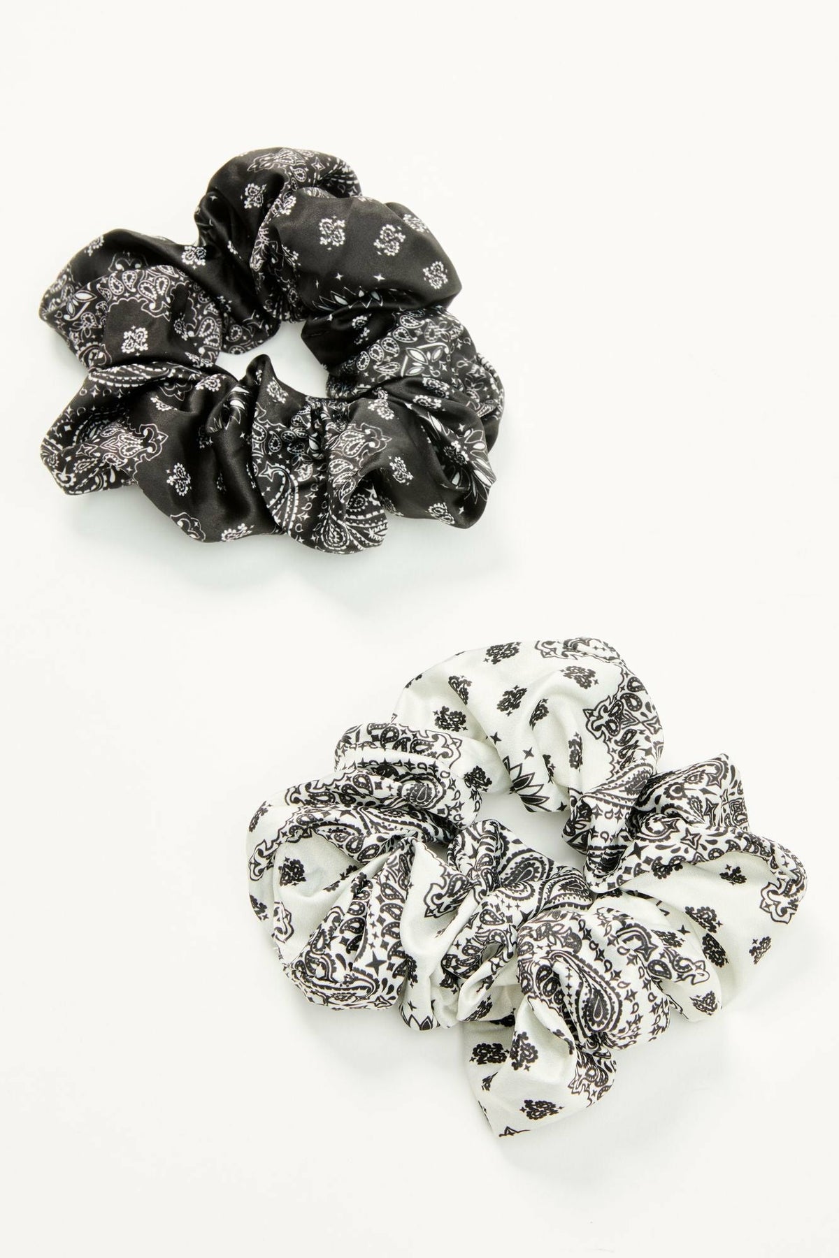 Idyllwind Bellshire Oversized Scrunchies - 2 Piece