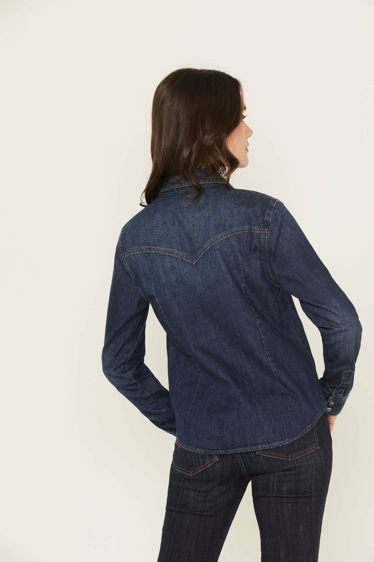 Idyllwind Abbott Dark Wash Chambray Long Sleeve Snap Western Shirt