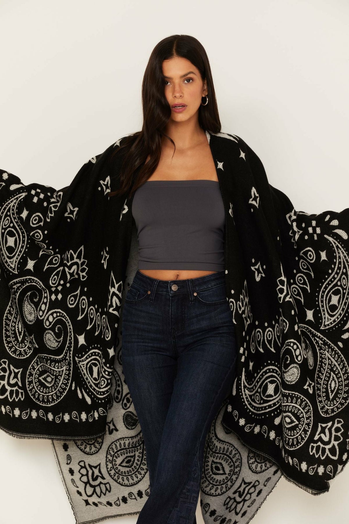Idyllwind Kyle Bandana Print Blanket Shawl
