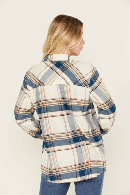 Idyllwind Catherine Lightweight Long Sleeve Pearl Snap Flannel Boyfriend Shirt
