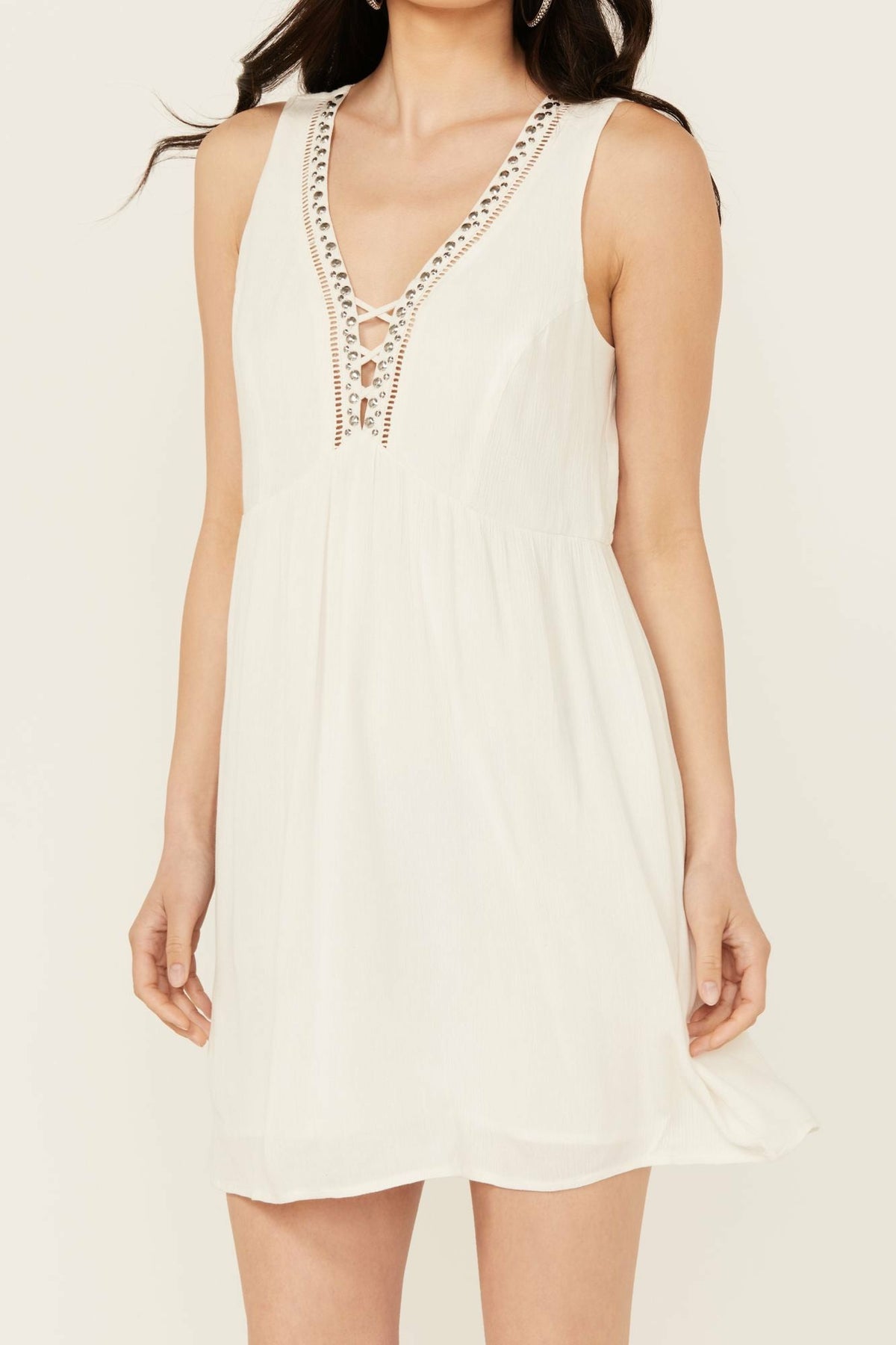 Idyllwind Winfrey Criss Cross Front Embellished Dress