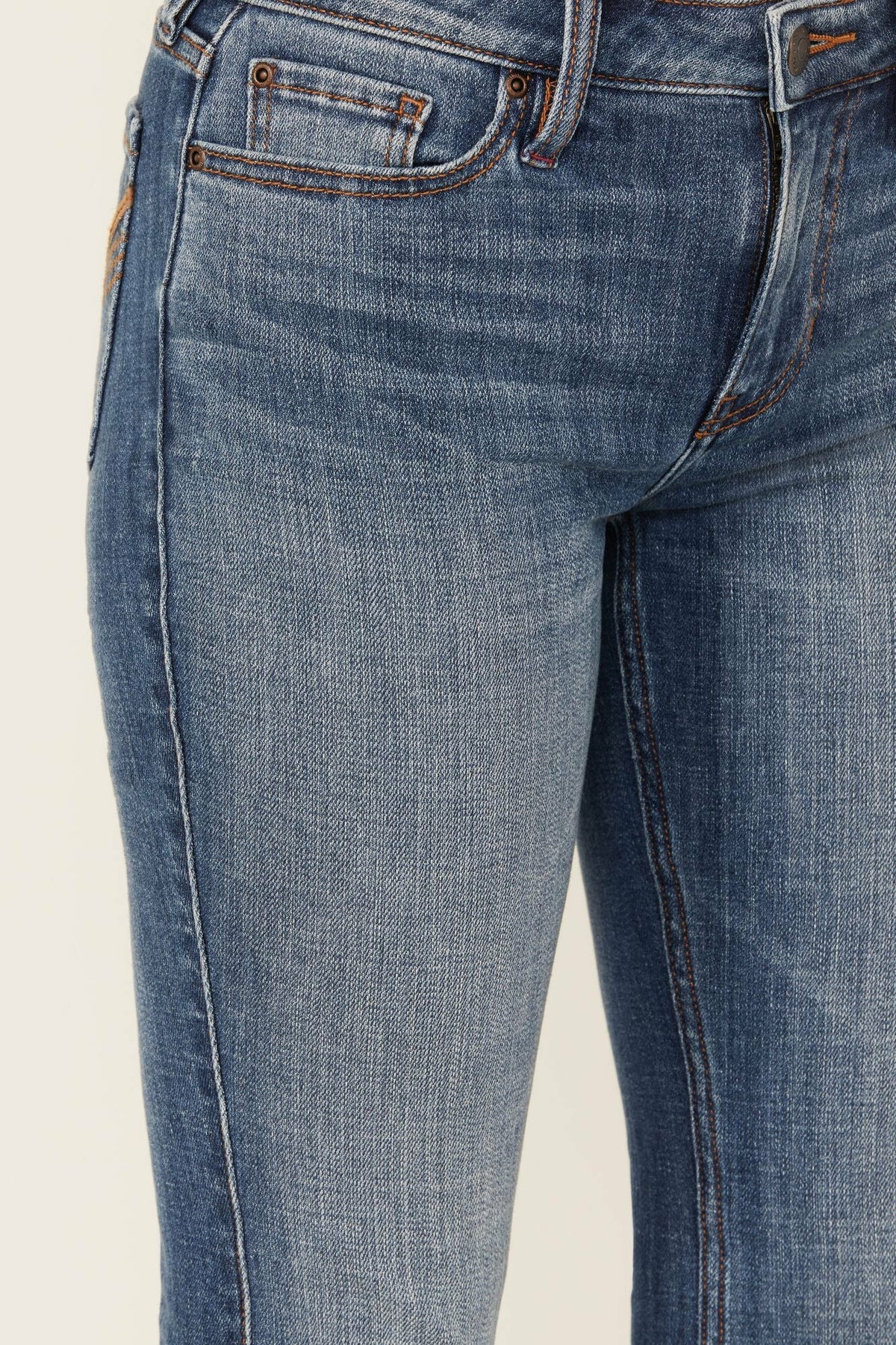 Idyllwind Bayside Medium Wash Mid Rise Bootcut Stretch Denim Jeans