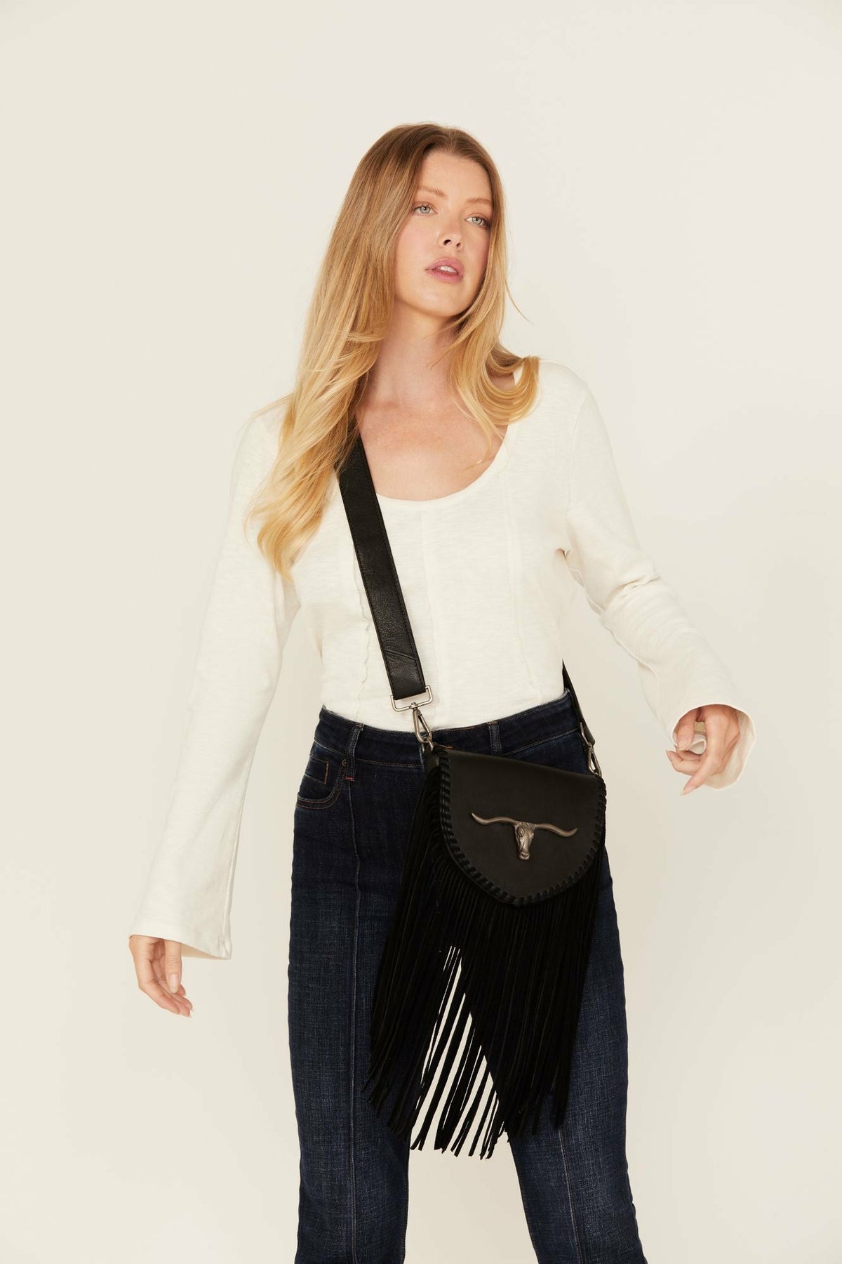 Idyllwind Esperanza Longhorn Leather Fringe Crossbody Bag