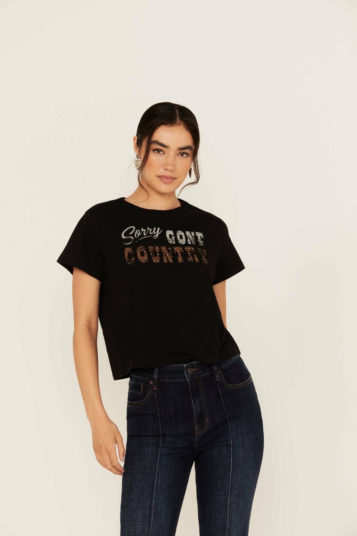 Idyllwind Sorry Gone Country Short Sleeve Cropped Graphic Tee